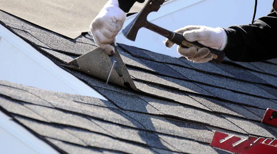 Expert Emergency Roof Repairs services in Lake Minchumina, AK